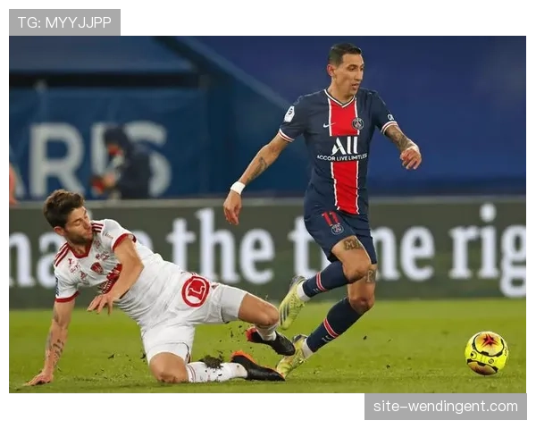 摩纳哥高强度逼抢战术见效 通过压迫对手失误提升进攻成功率 摩纳哥高强度逼抢战术见效 通过压迫对手失误提升进攻成功率